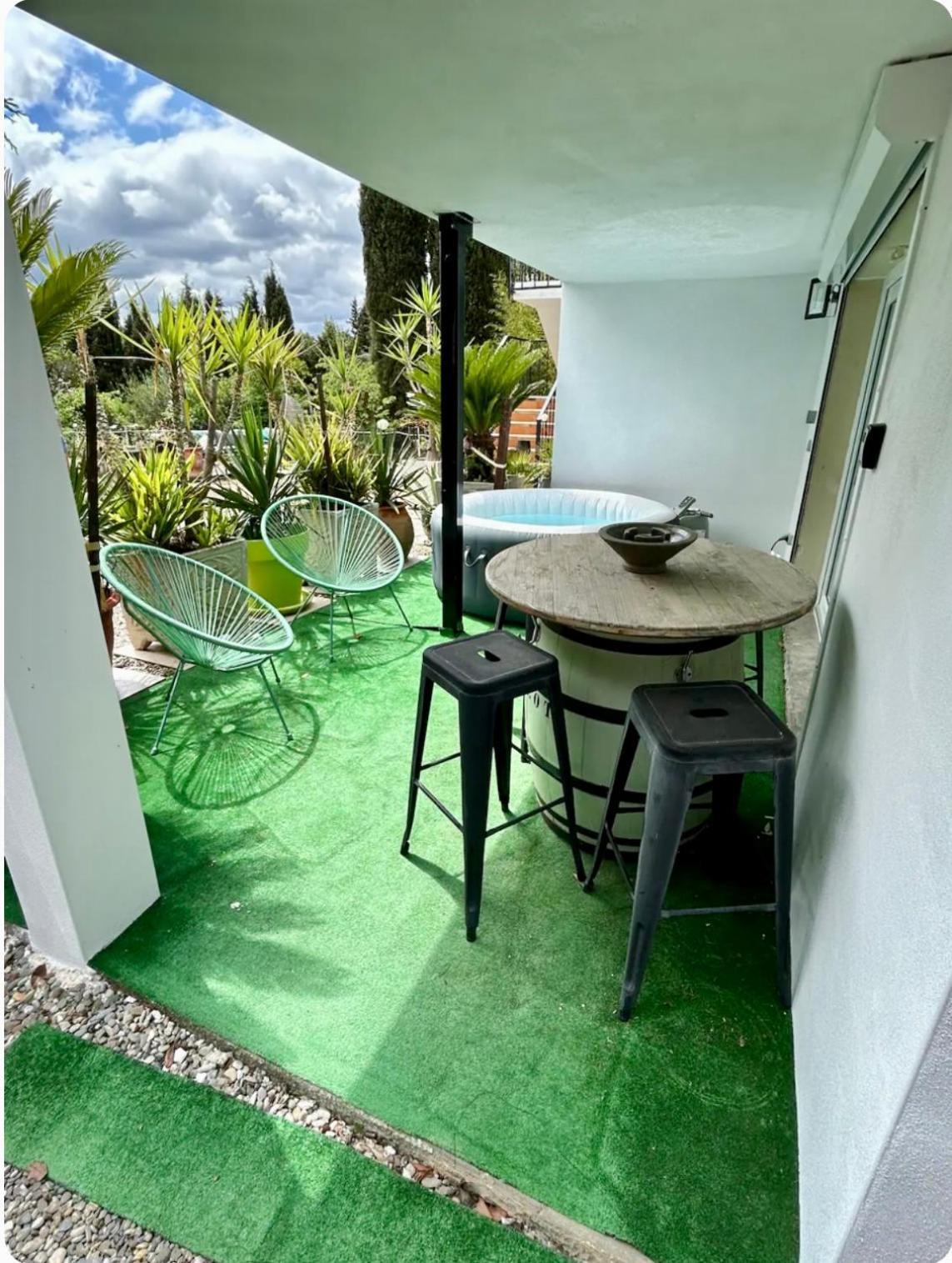 Appart-One Terrasse Jacuzzi Parking Carcassonne Exterior photo